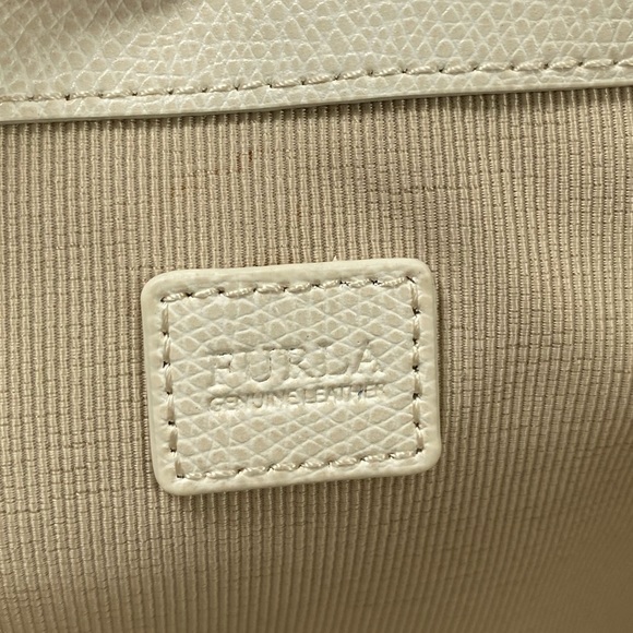 Furla Babylon Envelope Clutch - Picture 7 of 11